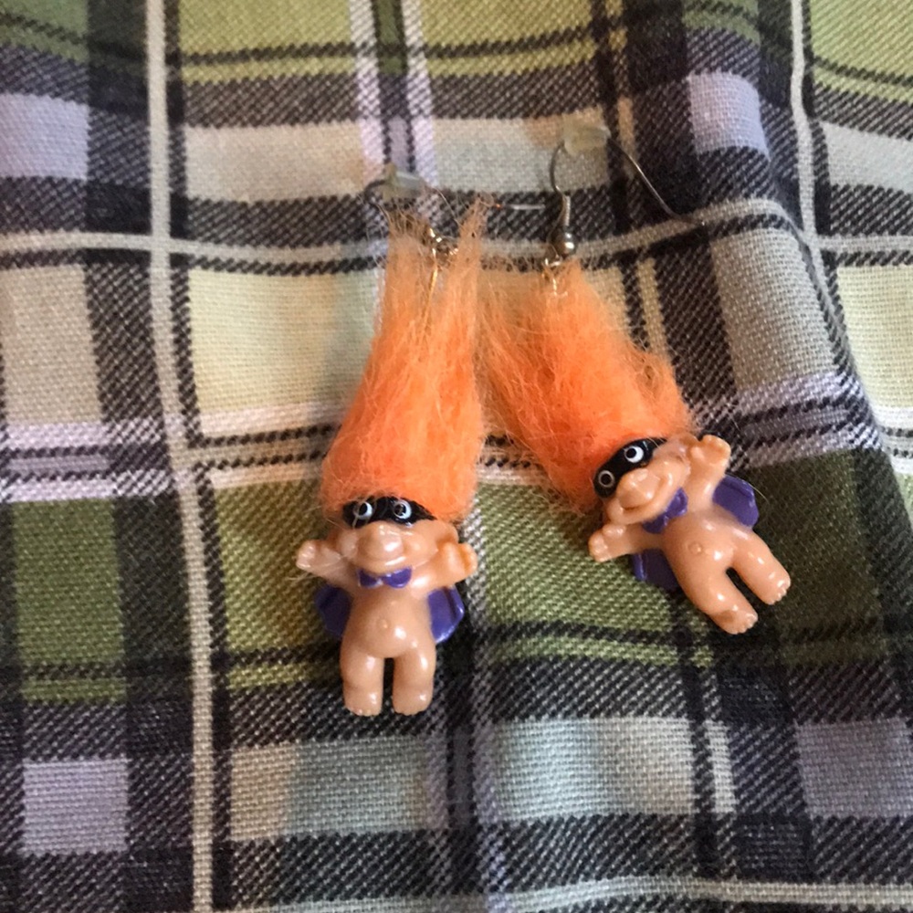 Troll earrings